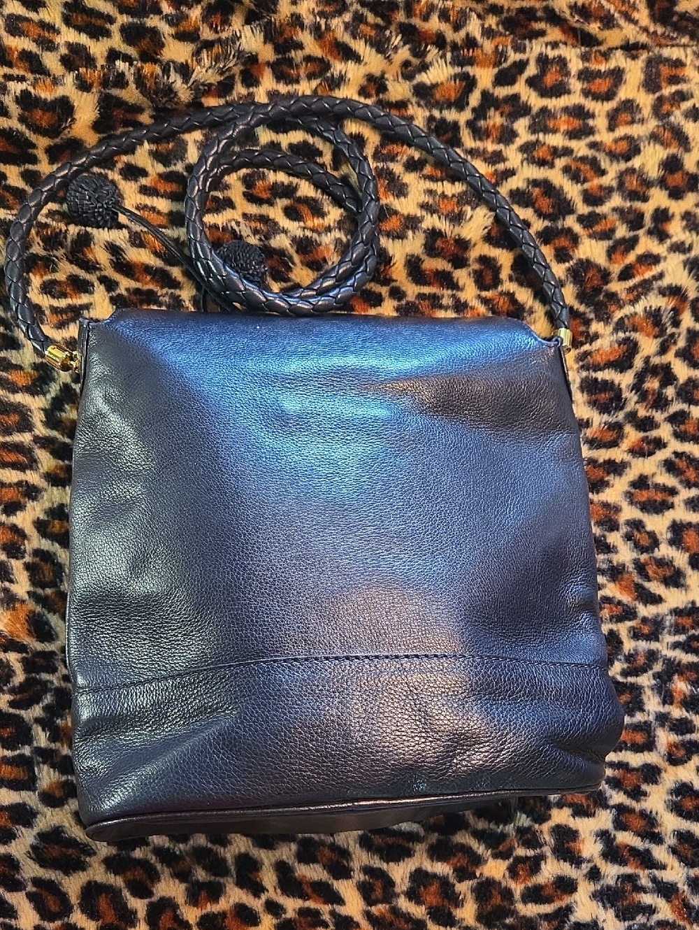 Bottega Veneta Made In Italy Black Leather Braided-Handle Shoulder Bag With Bag